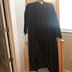 Lularoe Shirley